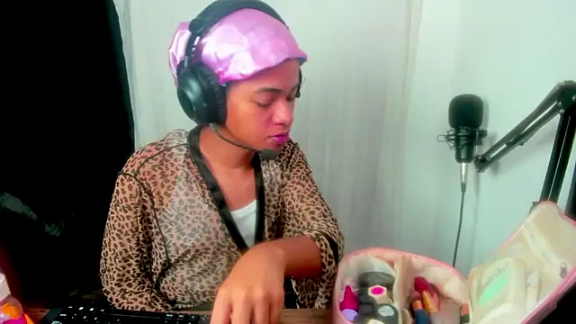 meghanSusexx Webcam Show