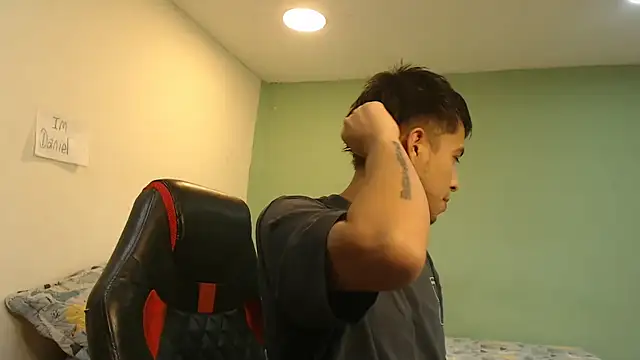 عرض كام danielitopapuu