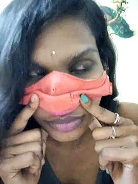Shreya-telugupilla's Live XXX Chat