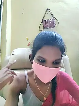 Shreya-telugupilla Chat XXX in diretta