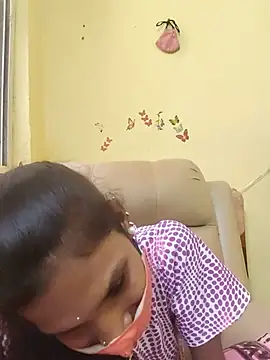 Shreya-telugupilla's Live XXX Chat