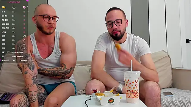 הופעת וובקאם של pleasure8869