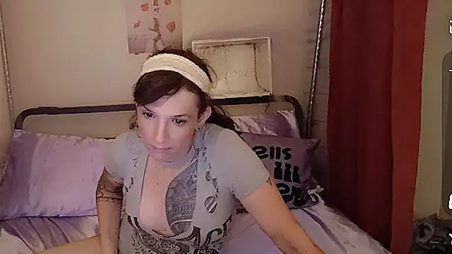 הופעת וובקאם של cassiemichellexx
