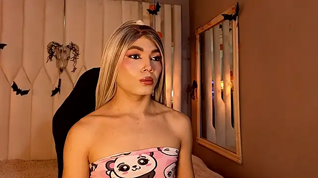 Megan_Do_Santos Adlı Modelin Web Kamerası Şovu