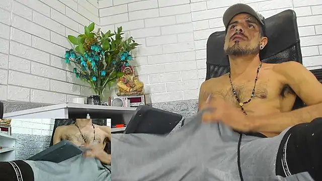 GeorgeZarrate's Webcam Show