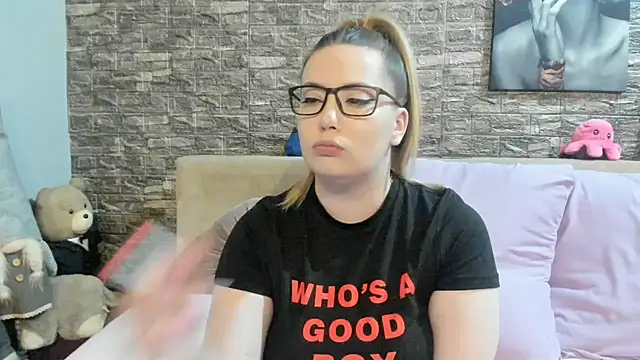 Chat +18 de kalindahot ao vivo
