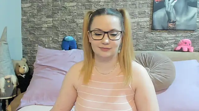 kalindahot Adlı Modelin Canlı XXX Sohbeti