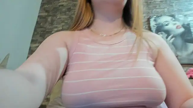 kalindahot Adlı Modelin Canlı XXX Sohbeti