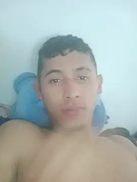 AlphaNoir7 Webcam show