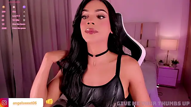 Show Webcam de Angelina_Rossi