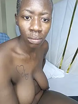 SquirtQueen16 Live XXX-Chat