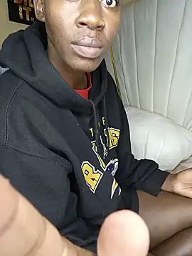 SquirtQueen16's Live XXX Chat