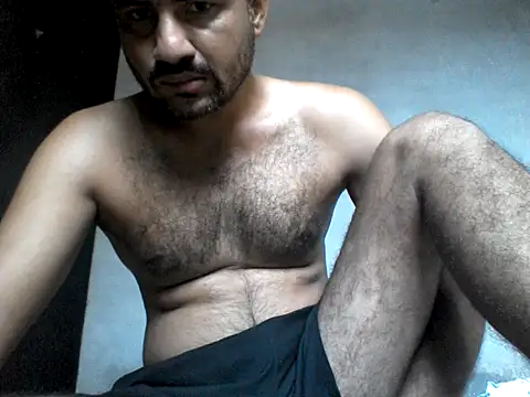 lallantoplonda Show in webcam