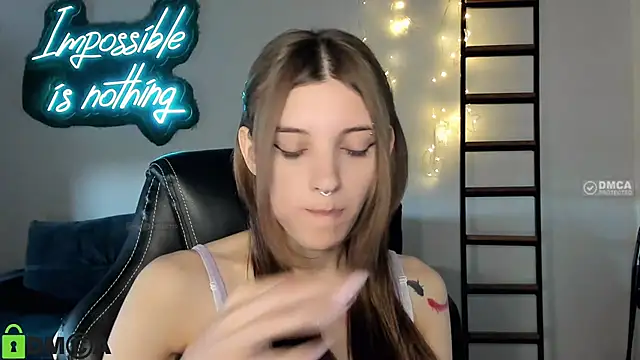 CherryBloom777 live XXX chat