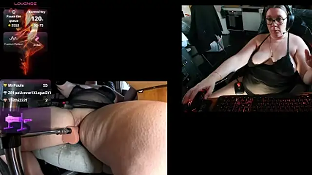 lili-hot-77 网络视讯表演