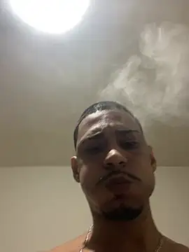ademir-ssa Show in webcam