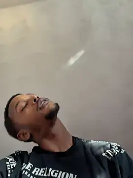 rayyymack Pertunjukan Webcam