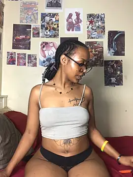 naughtybitches5's Webcam Show