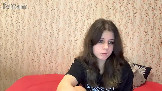 Crystal_Love_Porn Adlı Modelin Web Kamerası Şovu