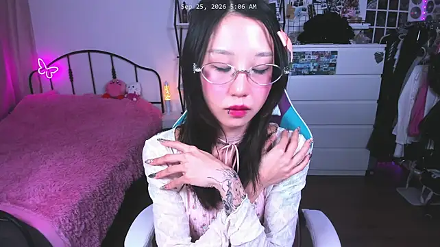 แชท XXX สดของ ashleywowmeow