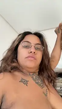 Show de caboclabeirario na webcam