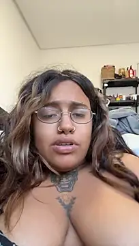 Show de caboclabeirario na webcam
