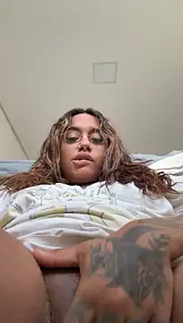 Show modela caboclabeirario na web-kameri