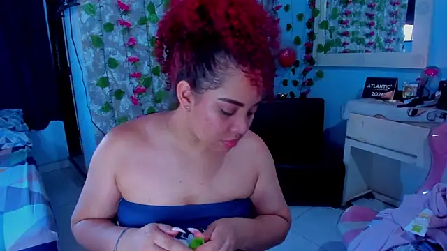AngelaCoffee's Live XXX Chat