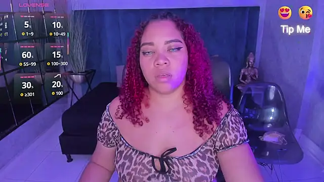 Chat +18 de AngelaCoffee ao vivo