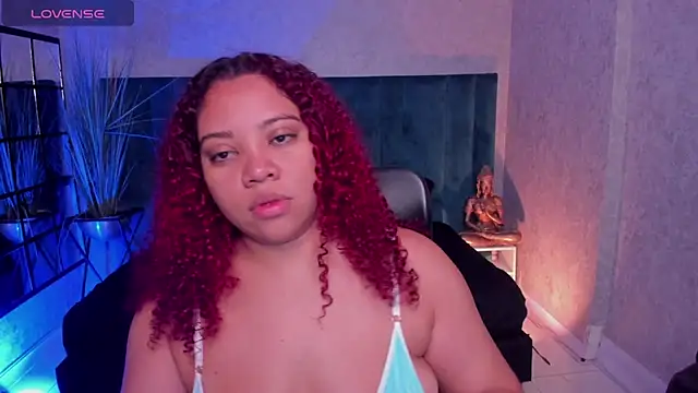 Chat soba uživo modela AngelaCoffee