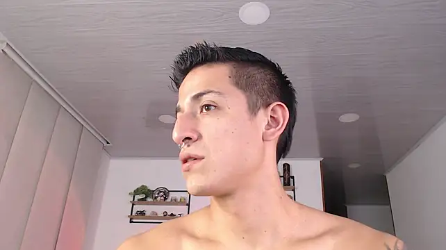 ashely_ryan24's Live XXX Chat