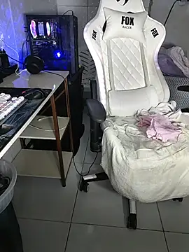 Fetichista23 Live Chatraum