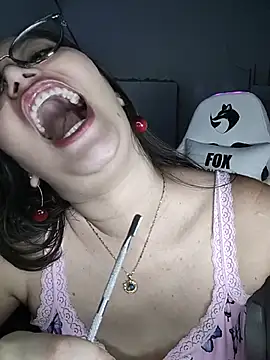 Show de Fetichista23 na webcam