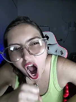 Show de Fetichista23 na webcam