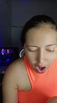 Show de Fetichista23 na webcam