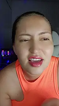 Show de Fetichista23 na webcam