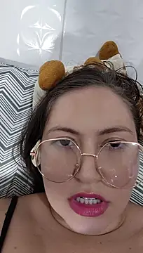 Show de Fetichista23 na webcam
