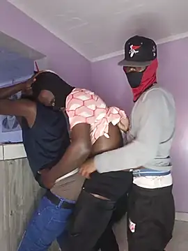 Bantanaboy3 Webcam-Show