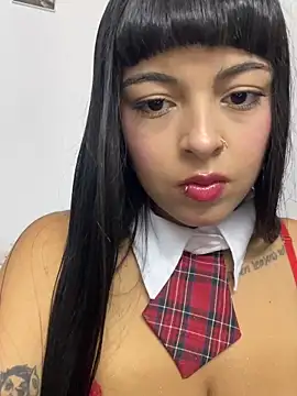 Dulce-diosa 现场XXX聊天