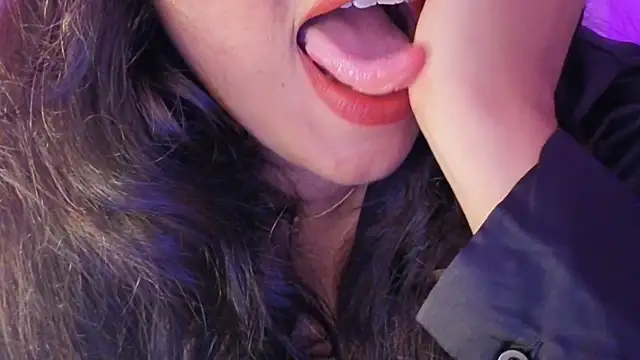 Chatroom XXX en direct de Lilith_Diva0