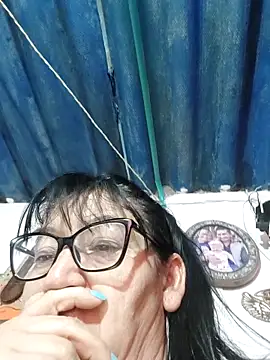 Pertunjukan Kamera Web clarita_01