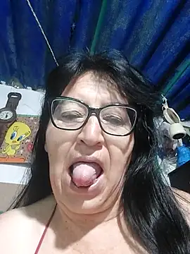 clarita_01 Webcam Show