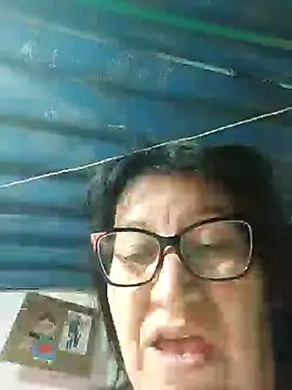 clarita_01 在線直播表演