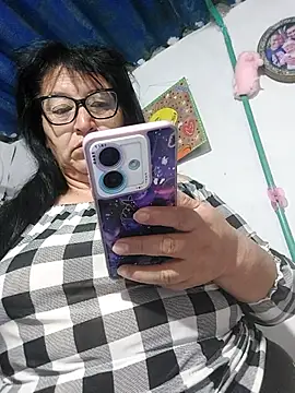 Pertunjukan Kamera Web clarita_01
