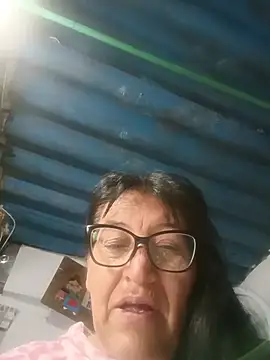 clarita_01 Adlı Modelin Web Kamerası Şovu