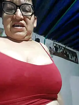 clarita_01's Webcam Show