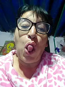 clarita_01's Webcam Show