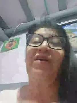 clarita_01 网络视讯表演