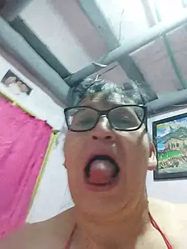 clarita_01 Webcam show
