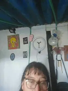 clarita_01's Live XXX Chat